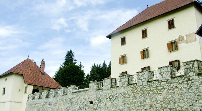 Готель Grad Strmol Церклє-на-Горенськем Екстер'єр фото